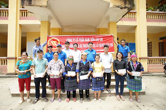  Công ty Nam Tiến Lào Cai ủng hộ các xã huyện Mù Cang Chải – Yên Bái